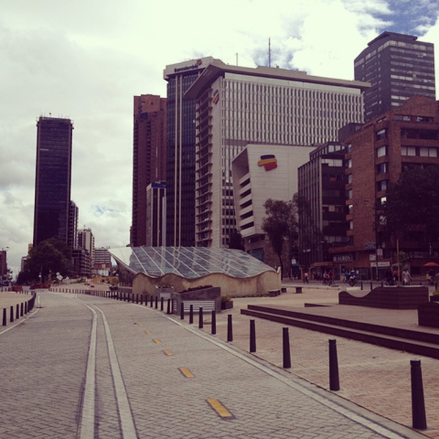 Bogota neighborhoods - Centro Internacional