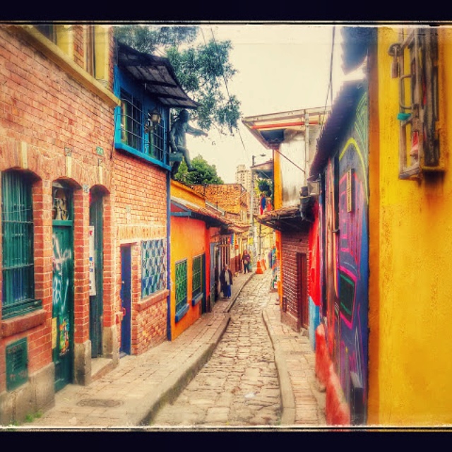 Bogota neighborhoods - La Candelaria