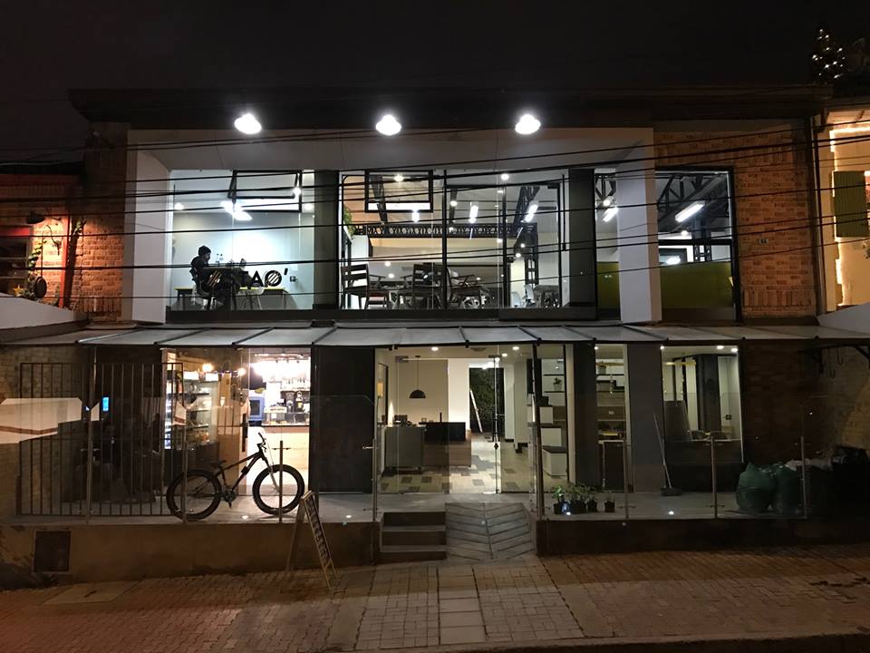 Colabora coworking spaces bogota